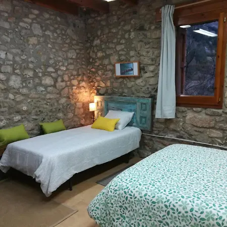 Hostal Rural La Rectoria De Pedra *